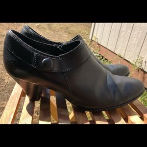 Born Ankle Boots with Heel (9)